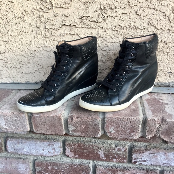 Splendid Shoes - Splinded Sneakers